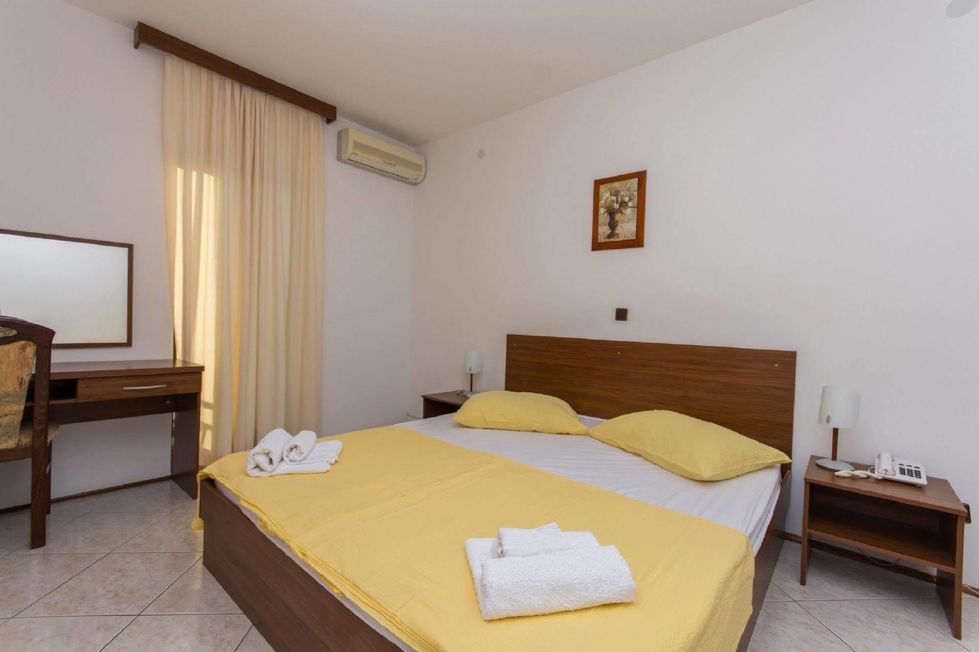 Villa Katarina Trogir Exterior foto